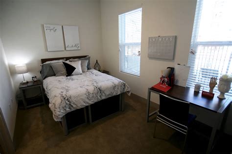 unlv dorms cost.